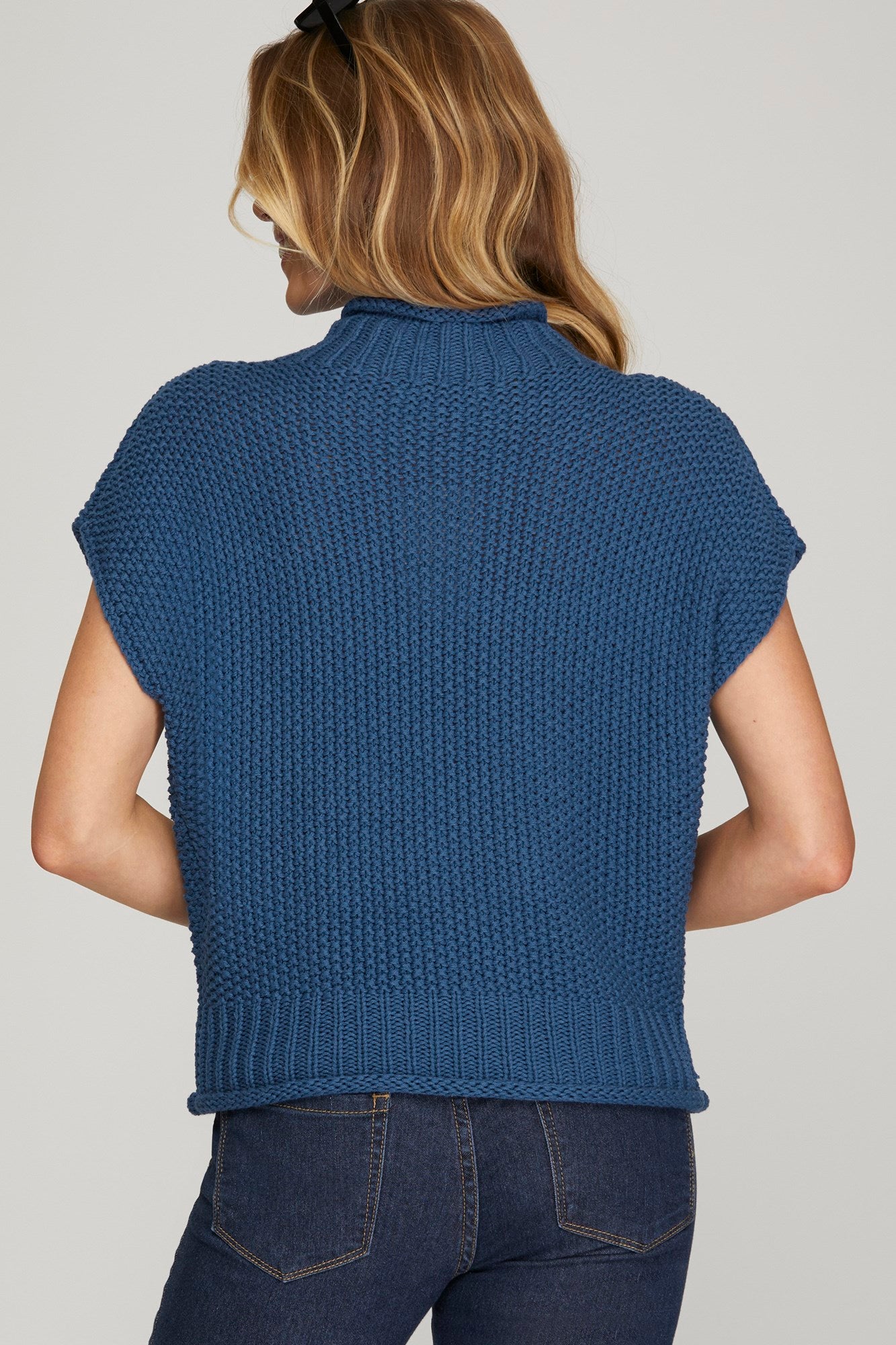 Sleeveless Sweater - Blue