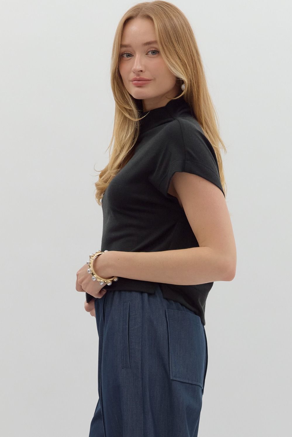 Lightweight Sweater - Black