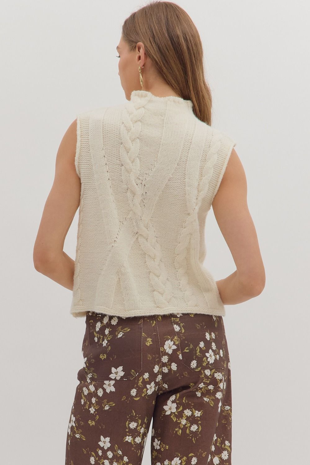 Cream Sleeveless Sweater