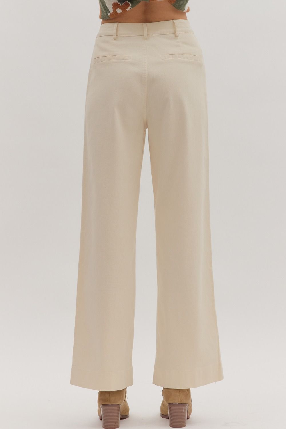 Ecru Pants with Front Pockets