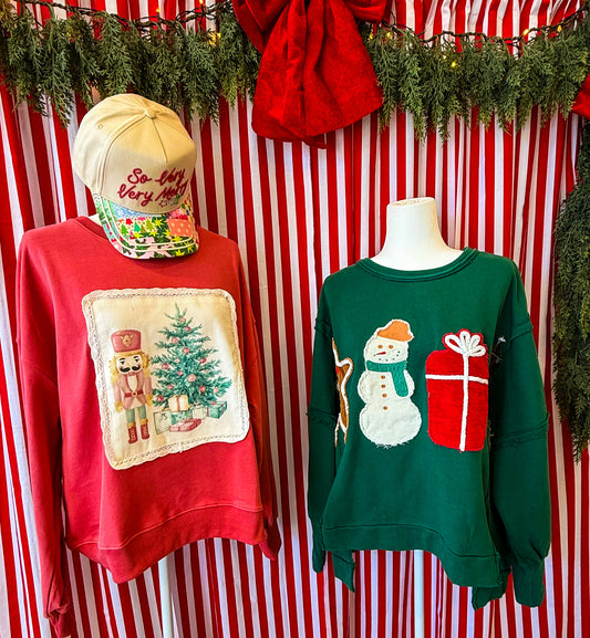 Green Christmas Appliqué Sweatshirt (oversized)