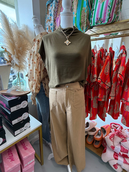 Lightweight Sweater - Olive